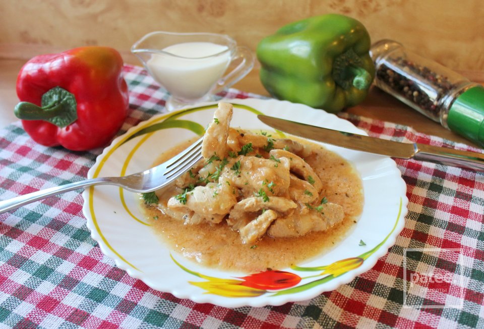 Бефстроганов из свинины со сливками - Шаг 11