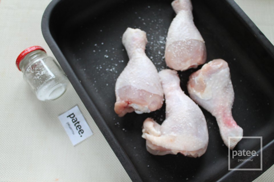 Жаркое из куриных голеней в духовке с овощами и айвой - Шаг 2