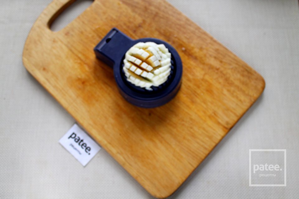 Оливье с говядиной и замороженным зелёным горошком - Шаг 9