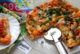 Пицца со сладким перцем на слоёном тесте