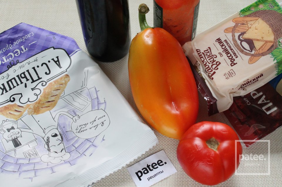 Пицца со сладким перцем на слоёном тесте - Шаг 1