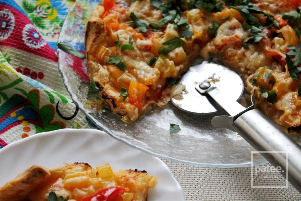 Пицца со сладким перцем на слоёном тесте - Шаг 18