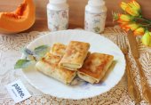 Блинчики с курицей и тыквой
