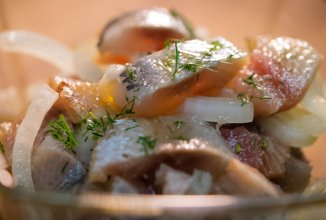 малосольная селедка быстро и вкусно