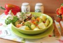 Жаркое из курицы с картофелем и кабачком