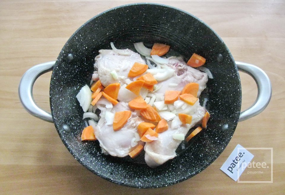 Жаркое из курицы с картофелем и кабачком - Шаг 4