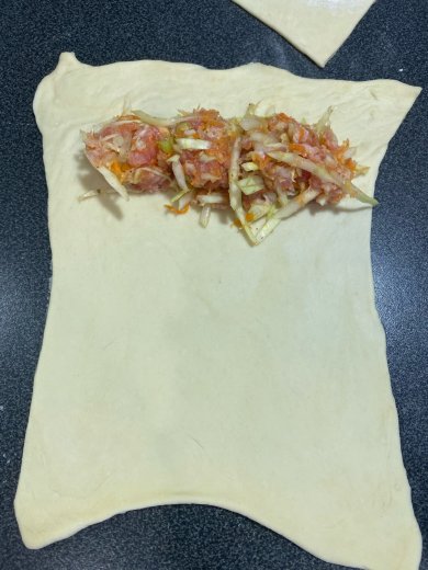 Мясо в тесте на овощах - Шаг 1