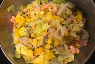 Салат с красной рыбой.