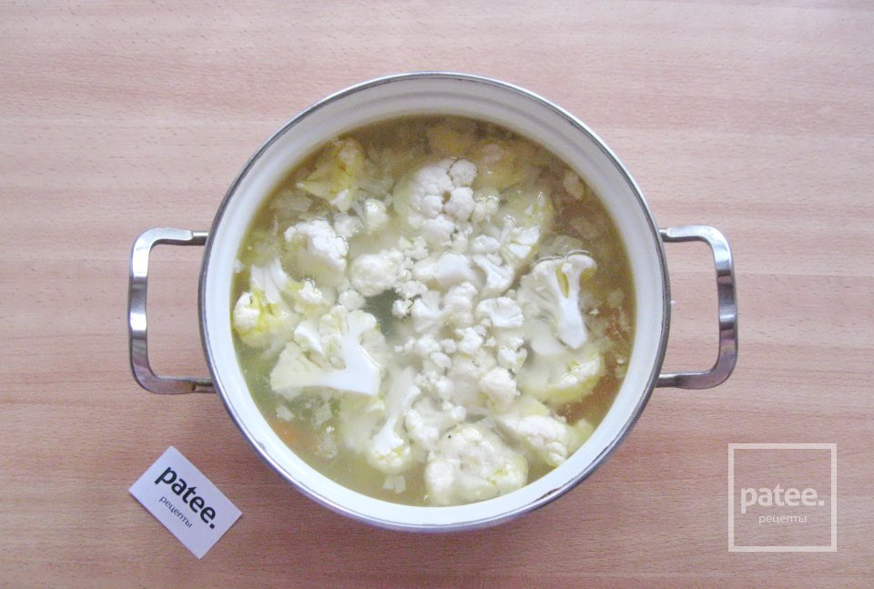 Овощной суп с цветной капустой и лапшой - Шаг 8