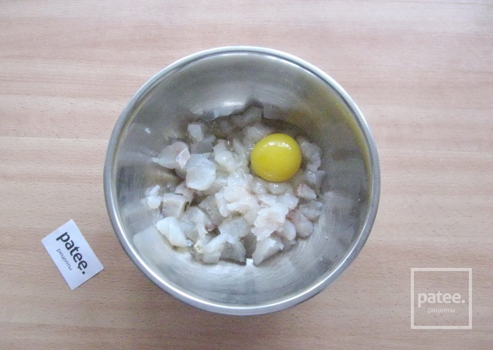 Рубленые котлеты из судака - Шаг 3