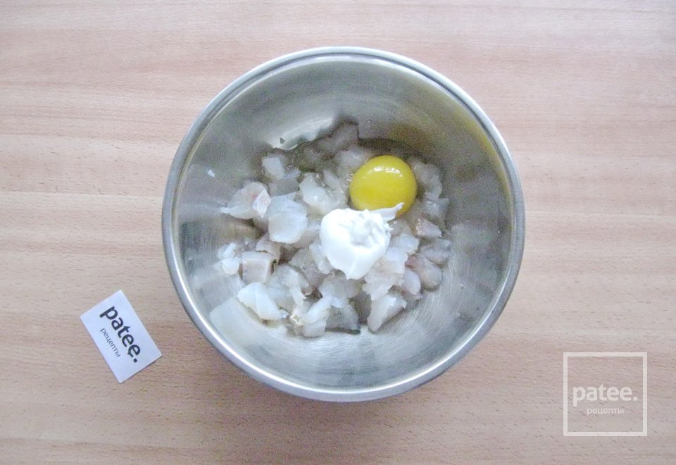 Рубленые котлеты из судака - Шаг 4