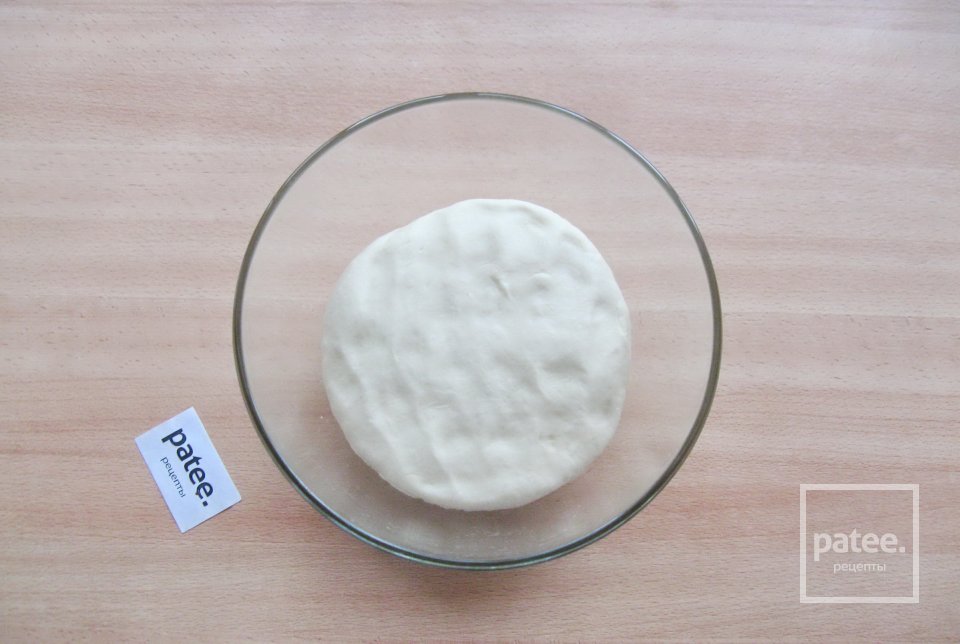 Пирожки с капустой и яйцом в духовке - Шаг 5