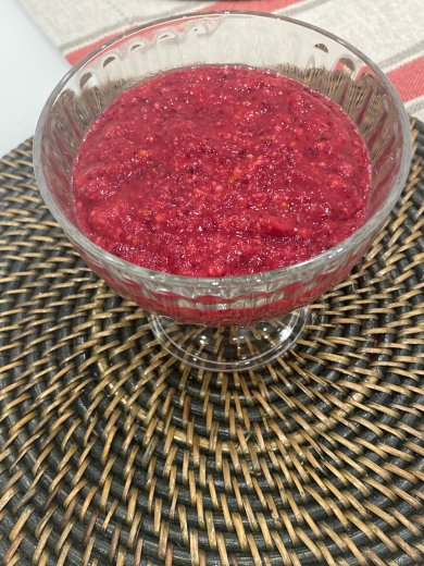 Перетертая клюква с мандарином - Шаг 1