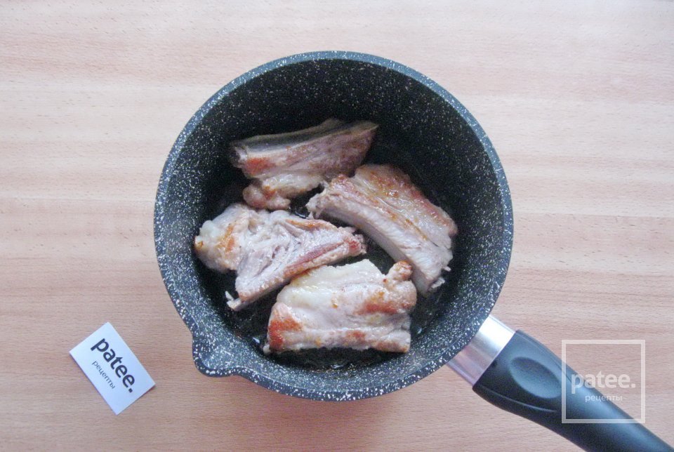 Свиные ребрышки в красном соусе - Шаг 3