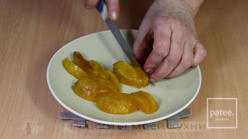 ТВОРОЖНЫЙ ПИРОГ СО СЛИВАМИ - Шаг 5