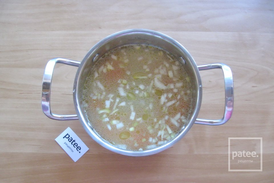 Суп с грибами и яичными блинчиками - Шаг 6