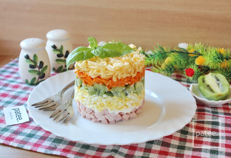 Салат с ветчиной и киви - Шаг 7