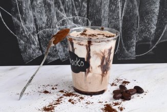 Шоколадно-творожный смузи.