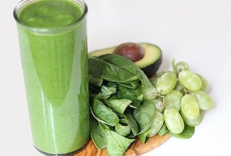 Шпинатный смузи.