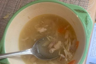 Куриный суп с вермишелью