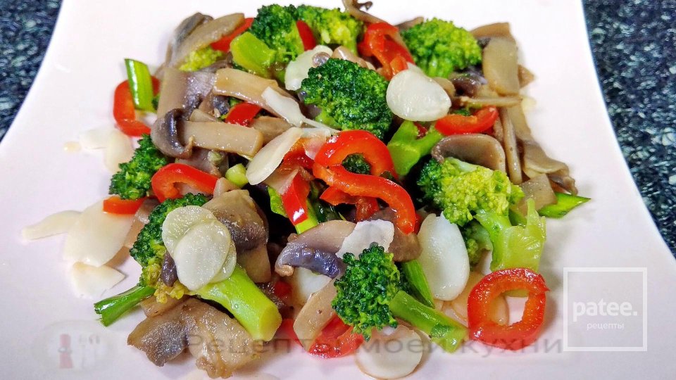 Салат с грибами и брокколи за 15 минут - Шаг 8