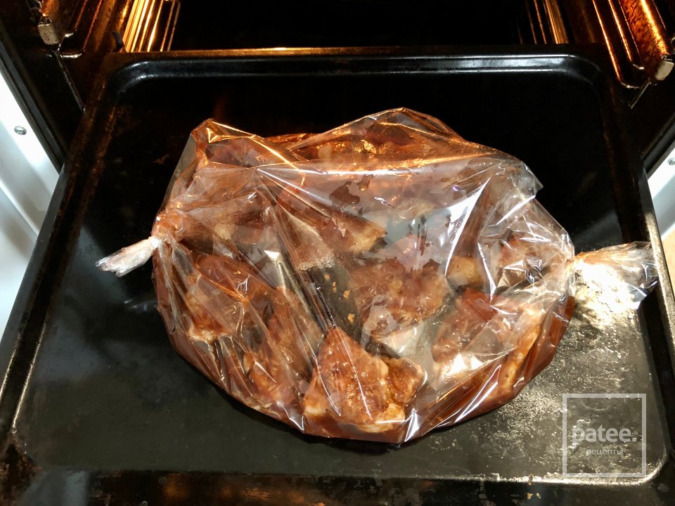 Свиные рёбра в рукаве - Шаг 2