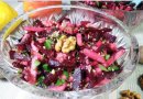 Салат из свеклы с яблоком и орехами за 5 минут