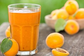 Абрикосовый смузи.