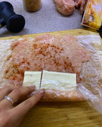 Куриные сырные рулеты в беконе! - Шаг 4