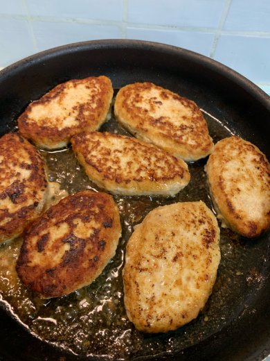 Нежные куриные котлетки - Шаг 9