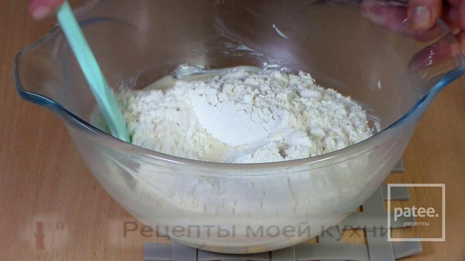 Творожная плетенка с джемом - Шаг 5