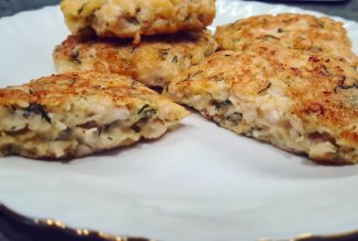 Куриные котлетки с сыром и зеленью