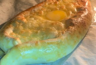 Хачапури по -аджарски
