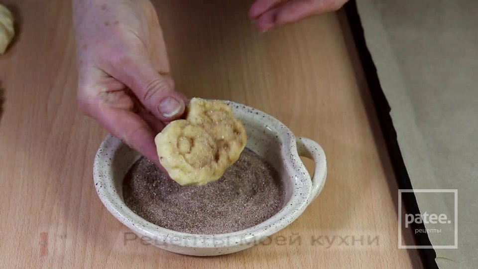 Творожные крендельки - Шаг 13