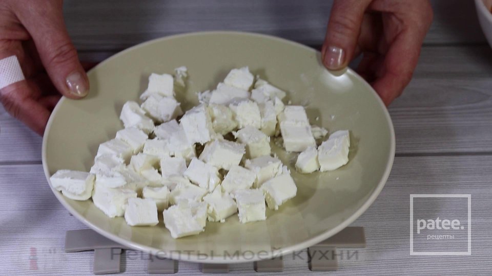 Пирог с тыквой и сыром Фета из слоеного теста - Шаг 2