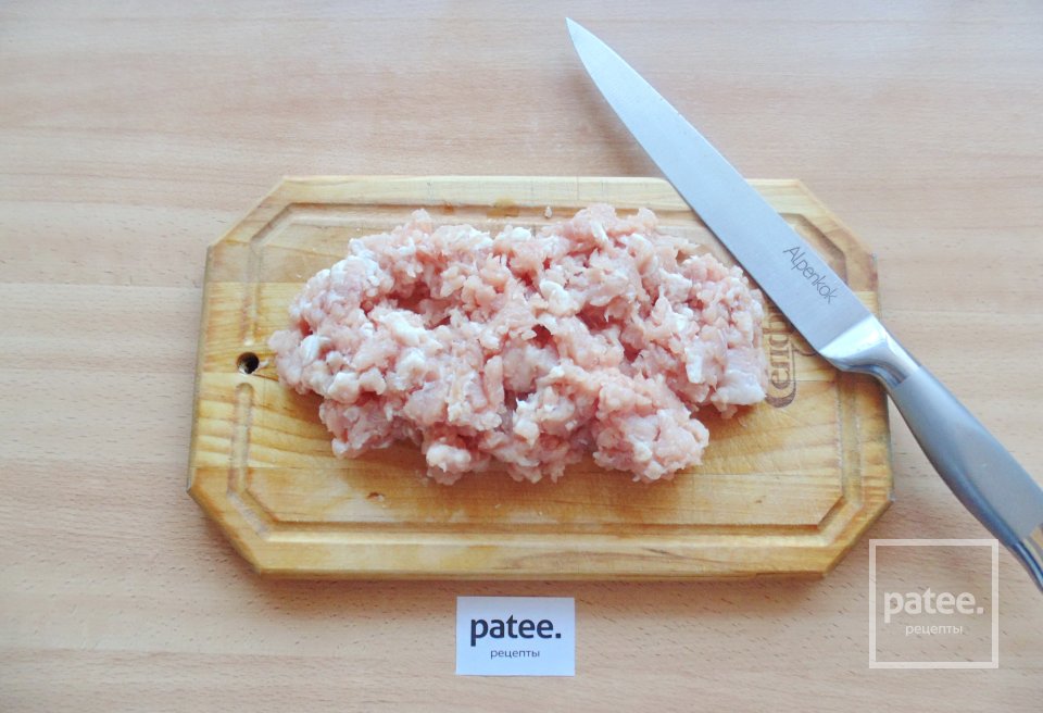 Котлеты рубленые из свинины - Шаг 2