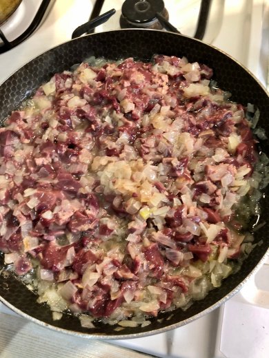 Печень куриная в сметане. - Шаг 4