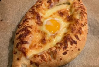 Хачапурі по-аджарськи