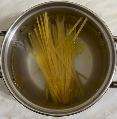 Паста с мидиями и креветками - Шаг 2