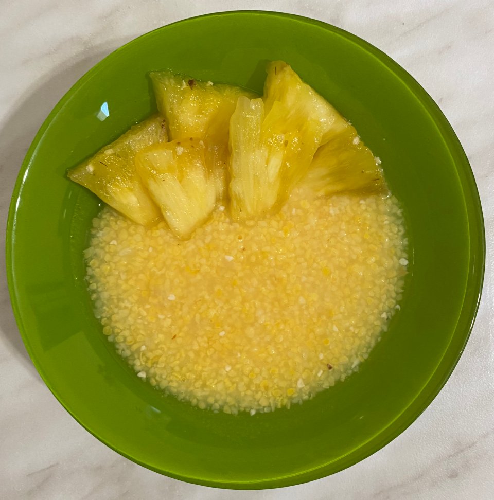 Кукурузная каша 🥣 с ананасом 🍍 на завтрак