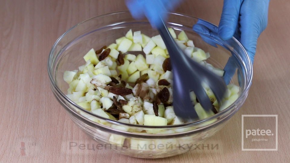 Пирожки с яблоками из творожного теста - Шаг 9