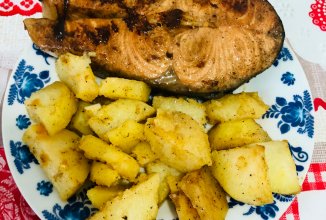 Нежный лосось в соевом соусе,