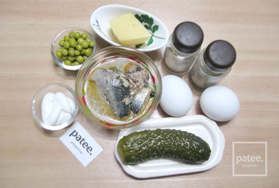 Салат с сардиной и зеленым горошком - Шаг 1