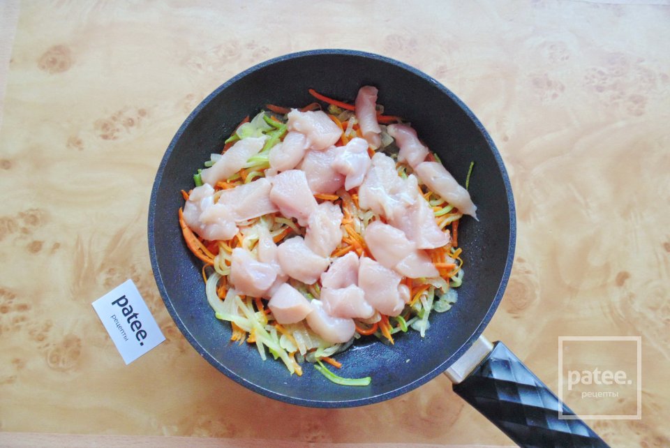 Куриное филе с овощами и лапшой удон - Шаг 6