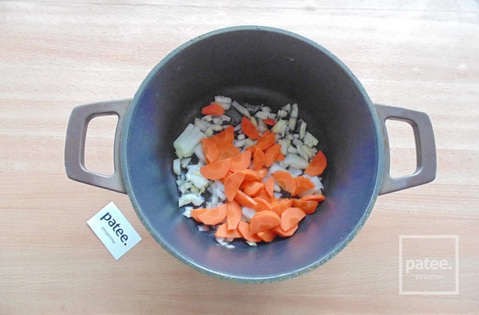 Тушеный картофель с фасолью и грибами - Шаг 3