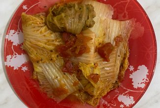 Тушеные листья пекинской капусты