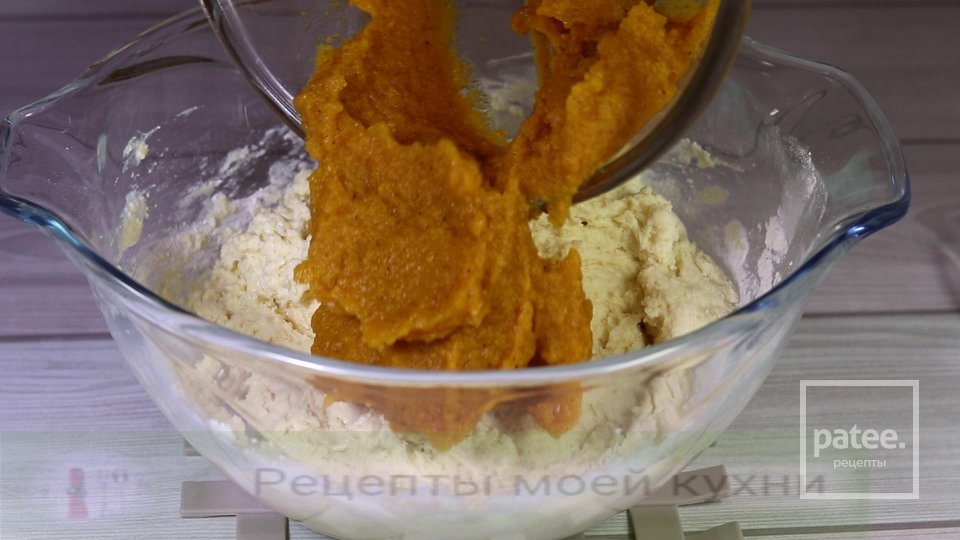 Тыквенный пирог с творогом - Шаг 6