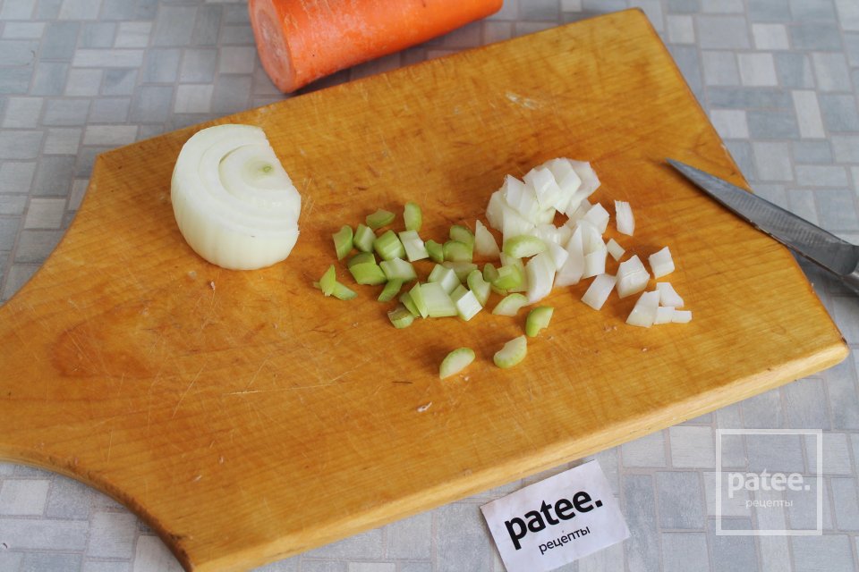 Щи с бараниной и маринованными помидорами - Шаг 7