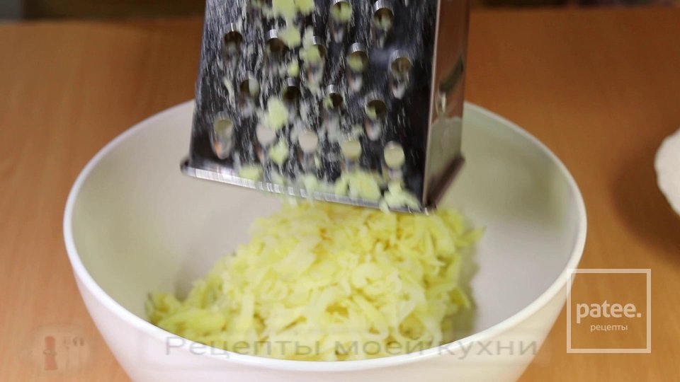 Пирог с картошкой и грибами на кефире - Шаг 5