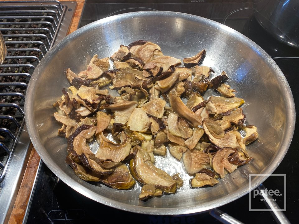 Суп из сушёных белых грибов - Шаг 6